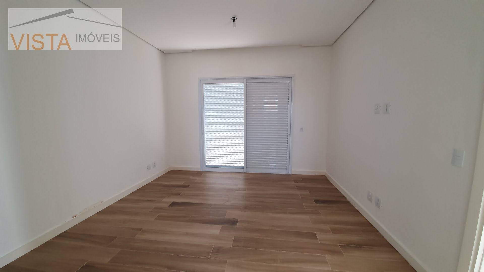 Casa à venda com 4 quartos, 4 suítes, 4 vagas e 300m² no Parque dos Jequitibas, São João da Boa Vista (SP) — foto 16 de 25