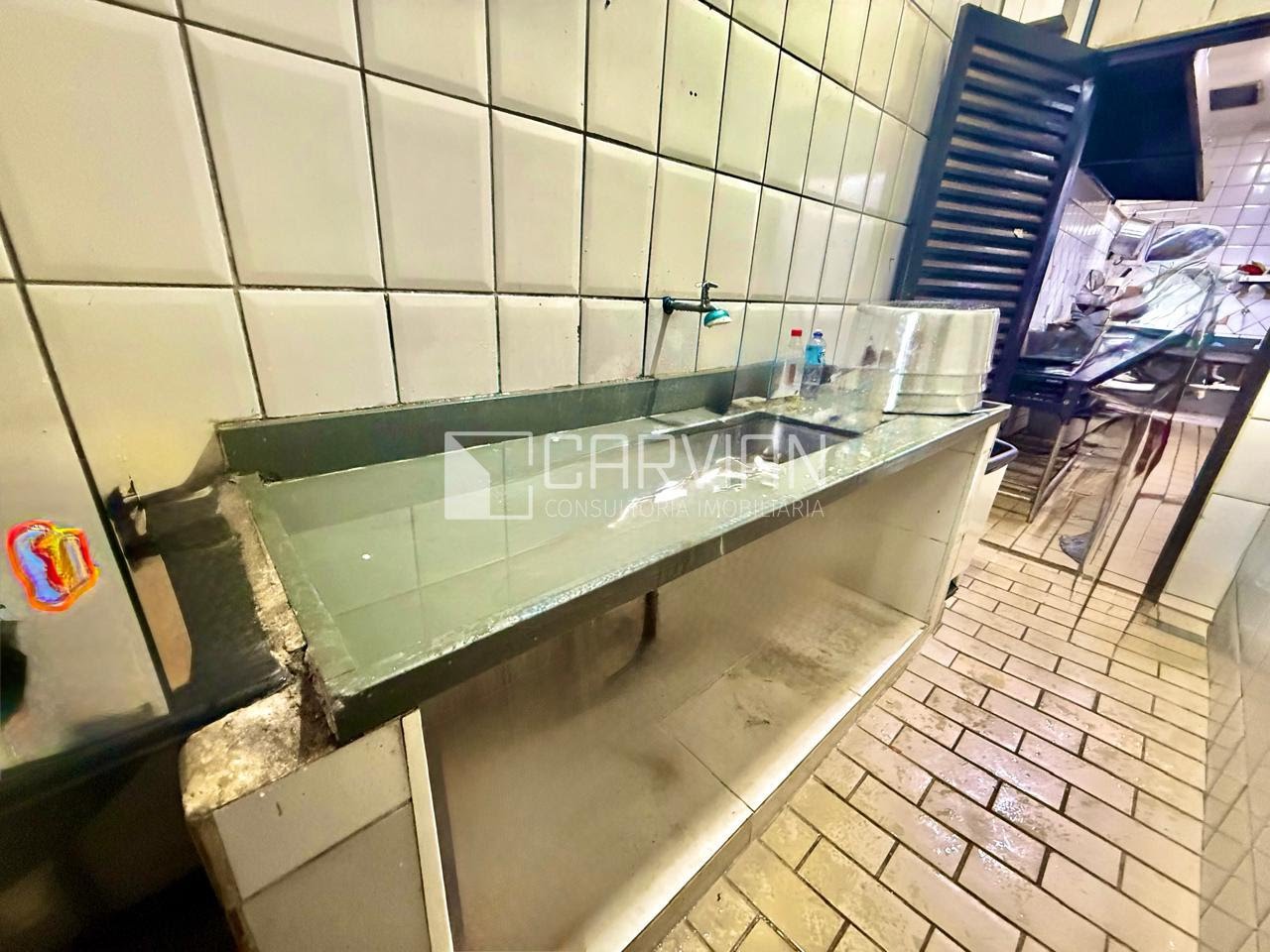 Comercial à venda com 2 banheiros e 328m² no Vila Brasil, Ribeirão Preto (SP) — foto 23 de 30