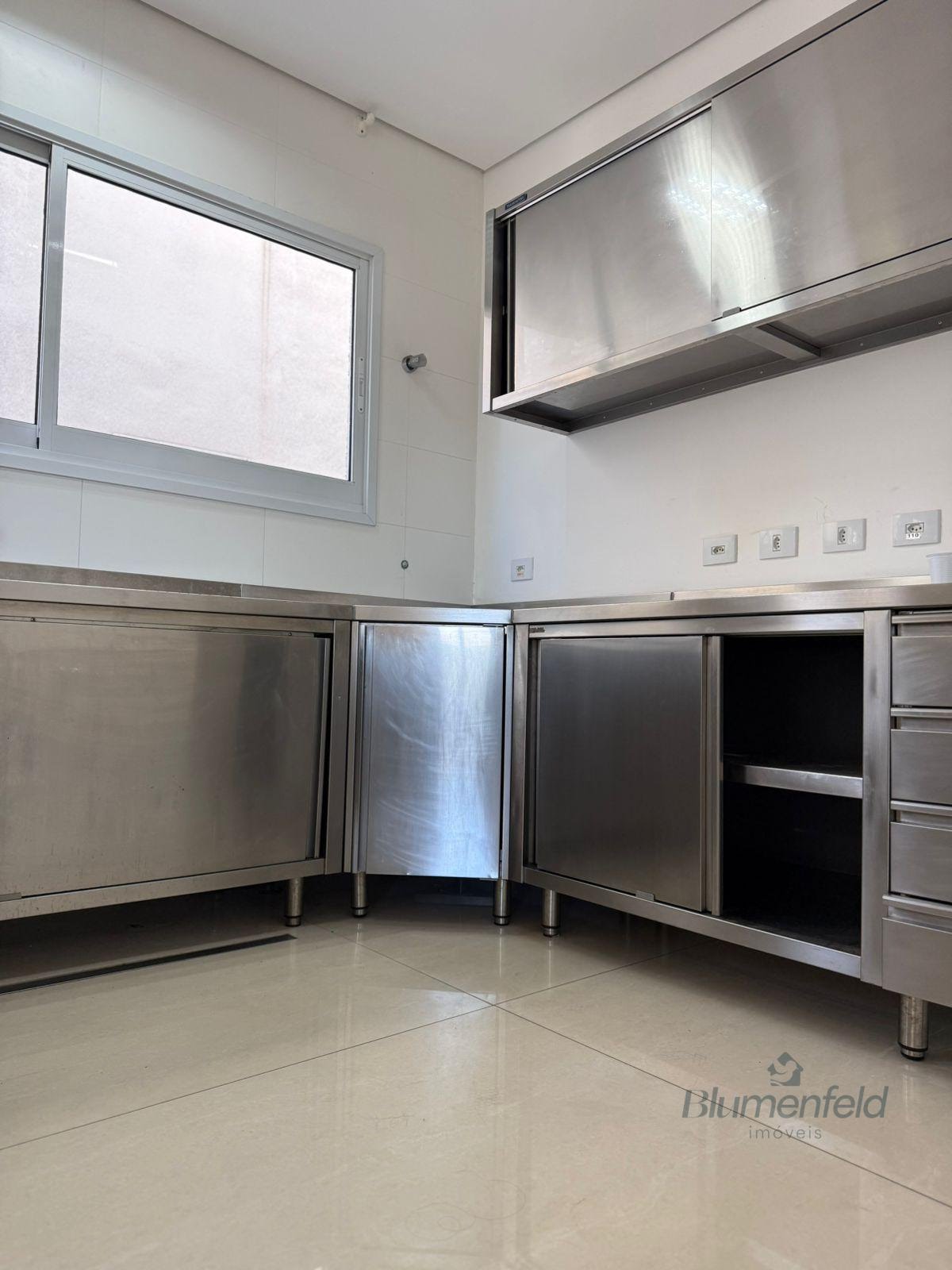 Casa à venda com 4 quartos, 3 suítes, 5 vagas e 320m² no Jardim Fazenda Rincao, Arujá (SP) — foto 6 de 30
