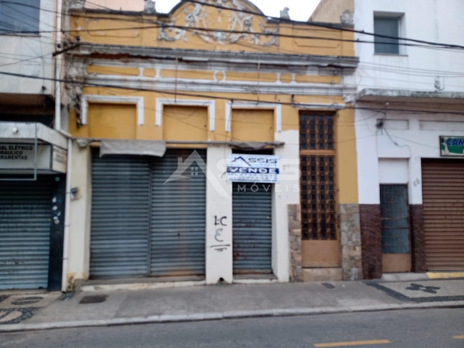 Av. Alberto Torres