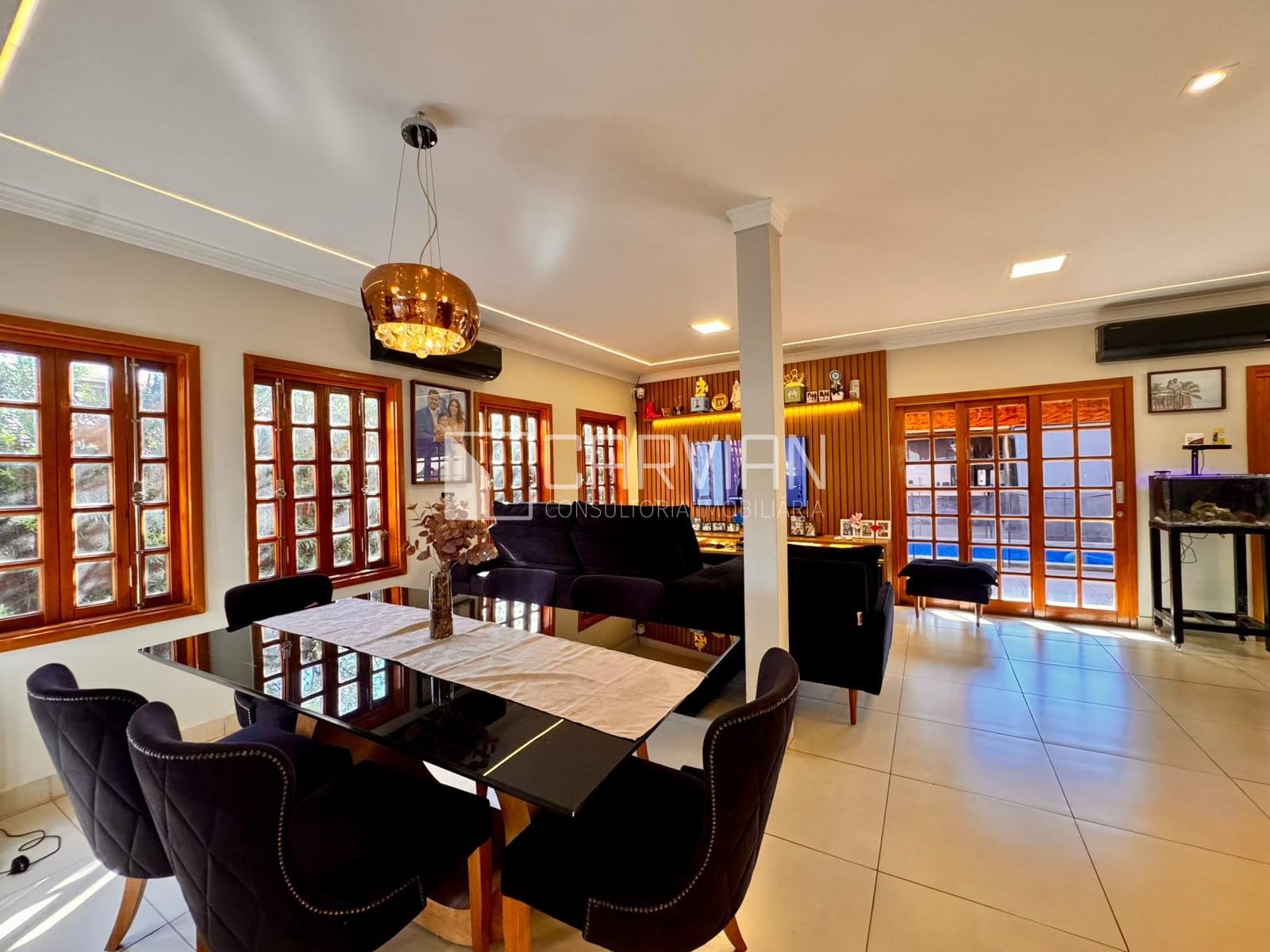 Casa à venda com 4 quartos, 1 suíte, 2 vagas e 280m² no Residencial Florida, Ribeirão Preto (SP) — foto 9 de 30