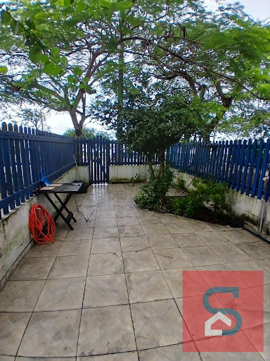 Casa de Condomínio em Palmeiras  -  Cabo Frio - LOCAÇÃO