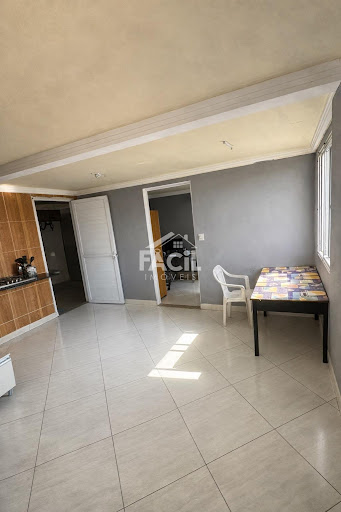 Prédio Inteiro à Venda em Bicanga, Serra - 500m²