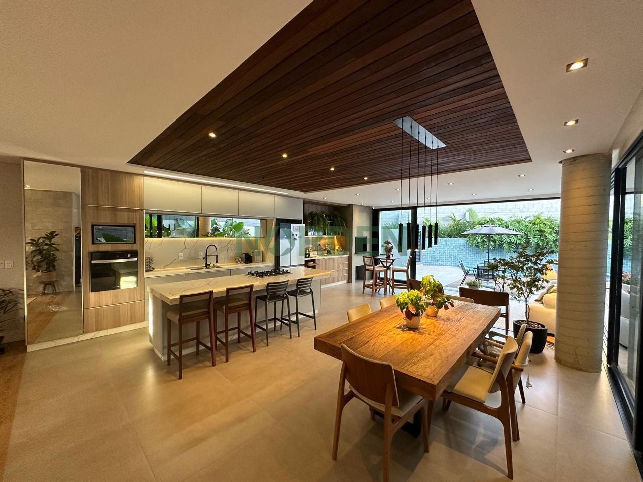 Casa de 286 m² com 4 quartos na Casa 4 Quartos 286m² — Recanto dos Açores, Recanto dos Açores
