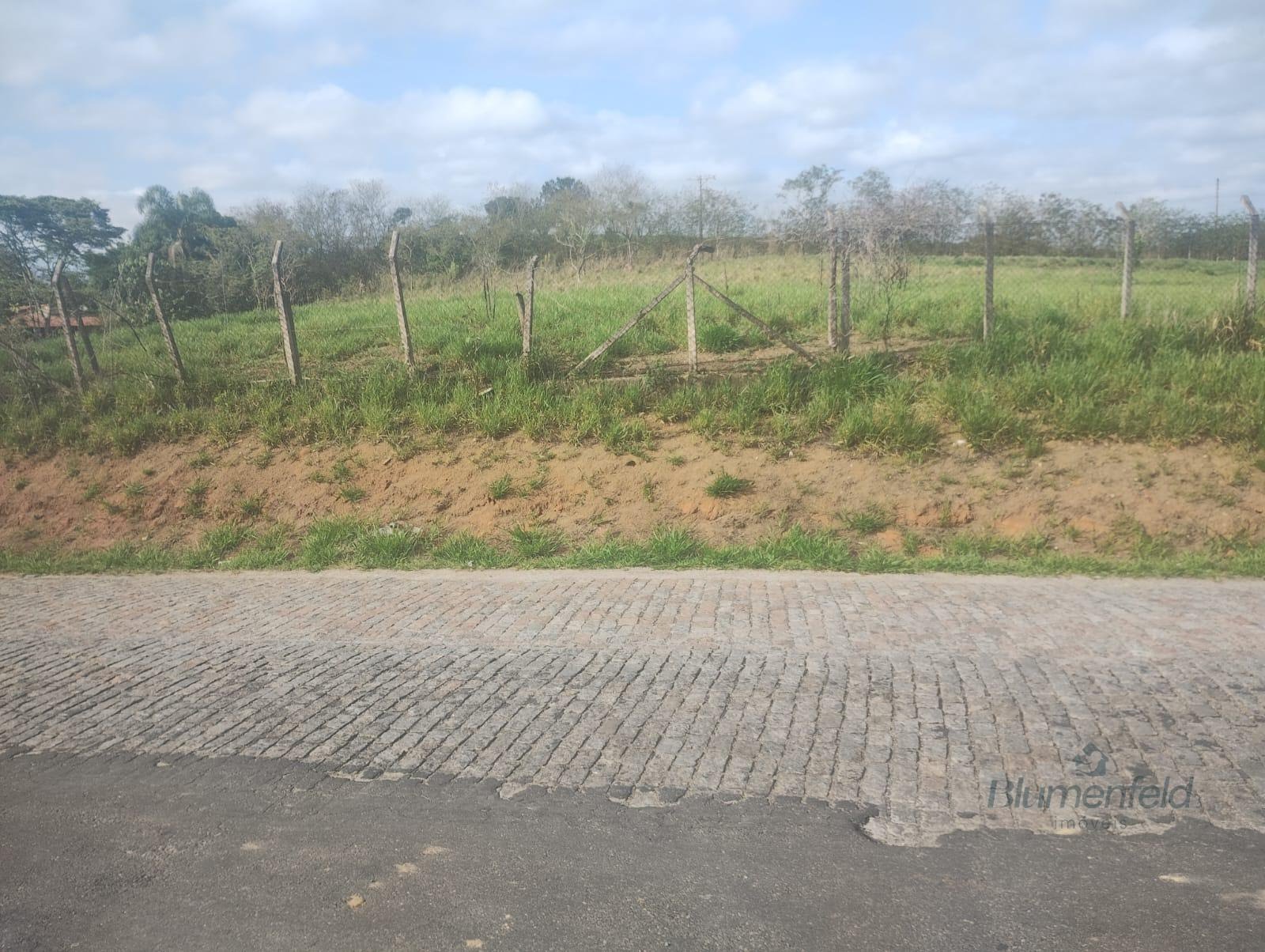 Terreno à venda com 15464m² de terreno no Parque Agrinco, Guararema (SP) — foto 7 de 11