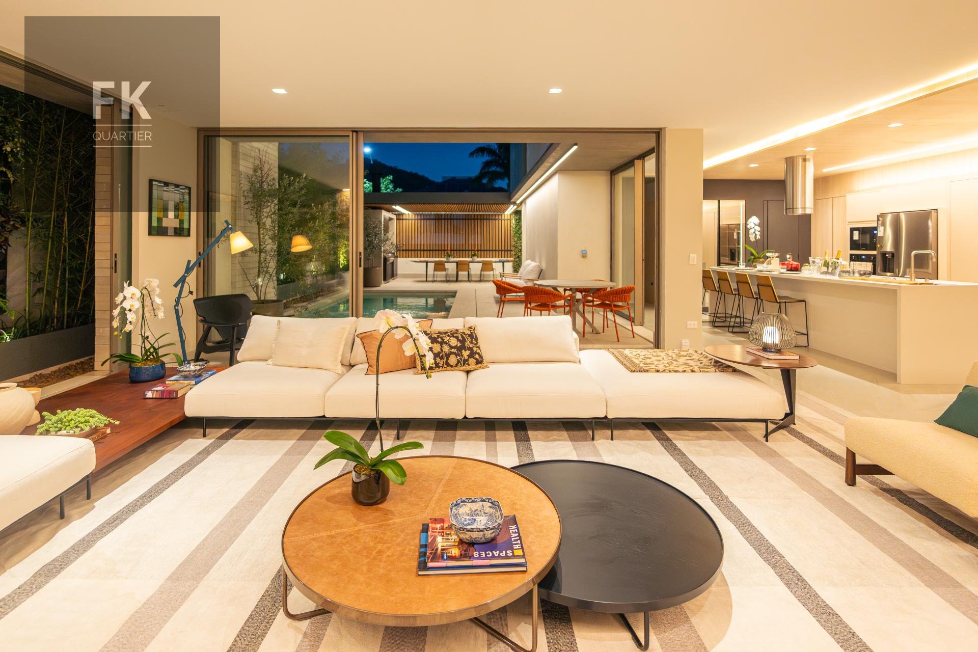 Casa à venda com 4 quartos, 4 suítes, 4 vagas e 456m² no Residencial Tambore, Barueri (SP) — foto 21 de 30
