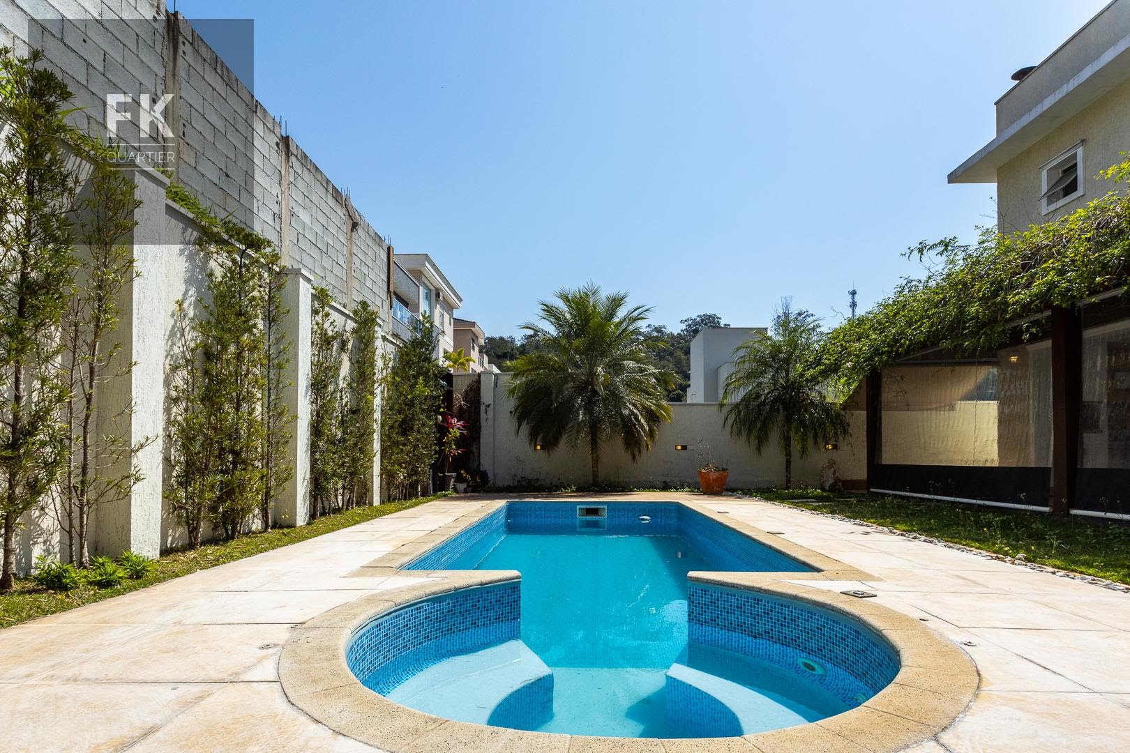 Casa à venda com 3 quartos, 3 suítes, 4 vagas e 245m² no Alphaville, Santana de Parnaíba (SP) — foto 22 de 26