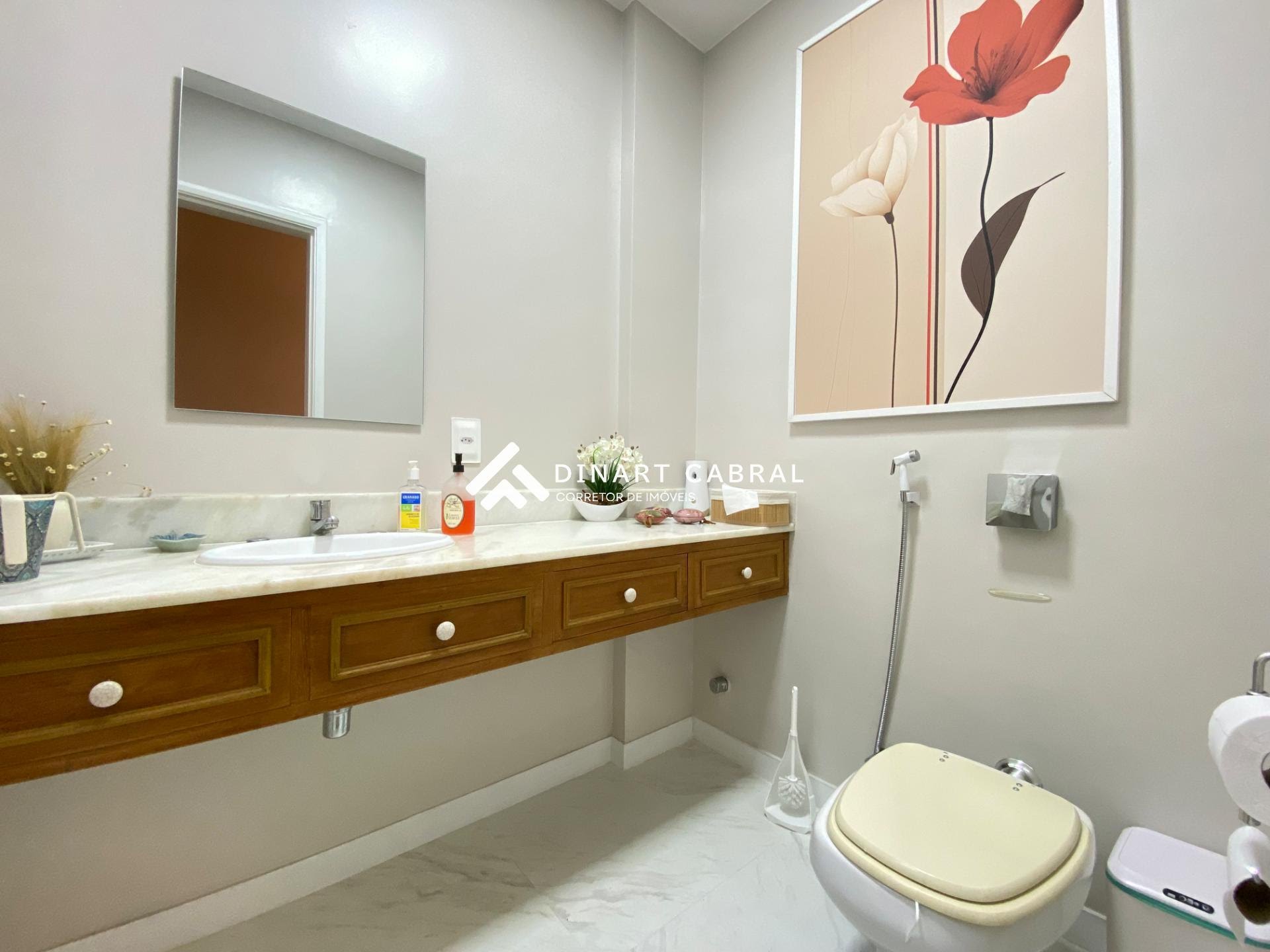 Apartamento à venda com 4 quartos, 4 banheiros, 1 vaga e 248m² no Copacabana, Rio de Janeiro (RJ) — foto 8 de 30