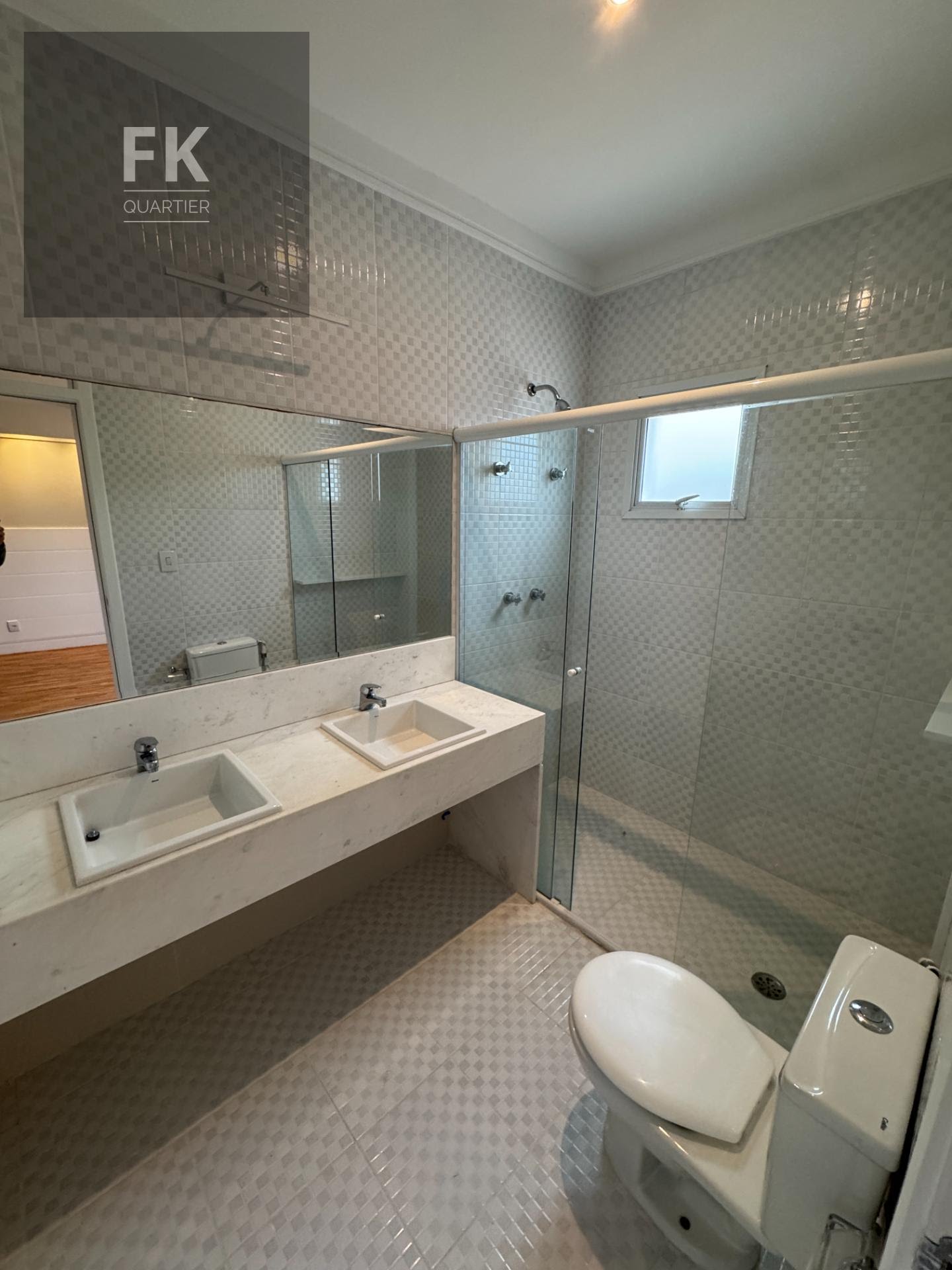 Casa à venda com 3 quartos, 3 suítes, 2 vagas e 235m² no Tamboré, Santana de Parnaíba (SP) — foto 21 de 23