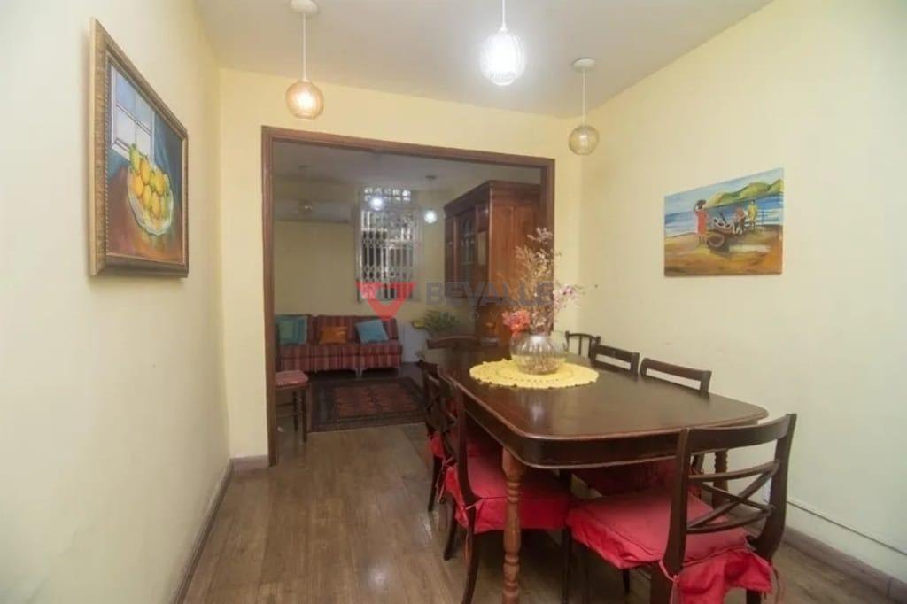 Casa à venda com 6 quartos, 3 suítes e 300m² no Botafogo, Rio de Janeiro (RJ) — foto 8 de 28