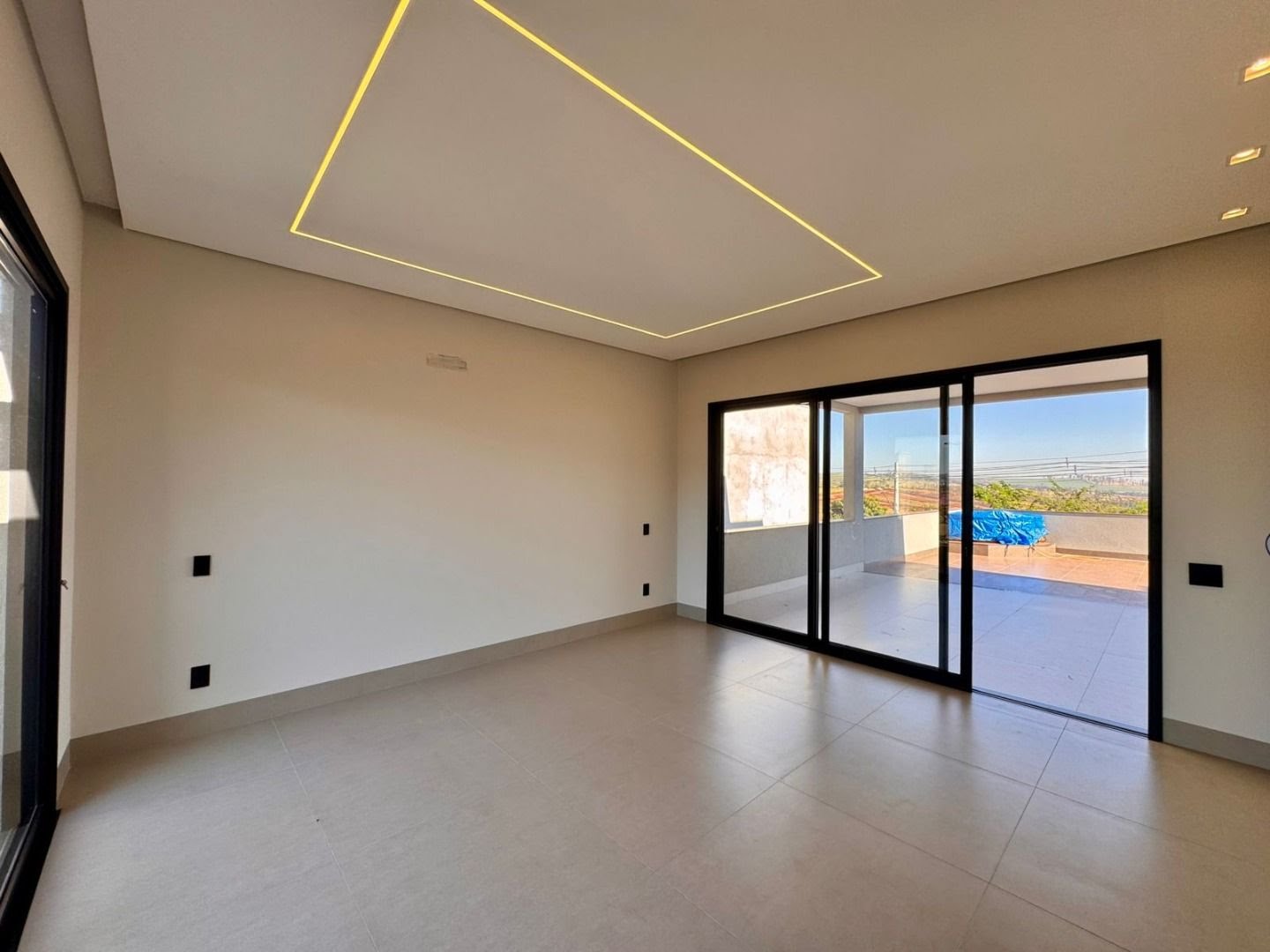 Casa à venda com 4 quartos, 4 suítes, 4 vagas e 261m² no Condomínio Terras de Florença, Ribeirão Preto (SP) — foto 24 de 30