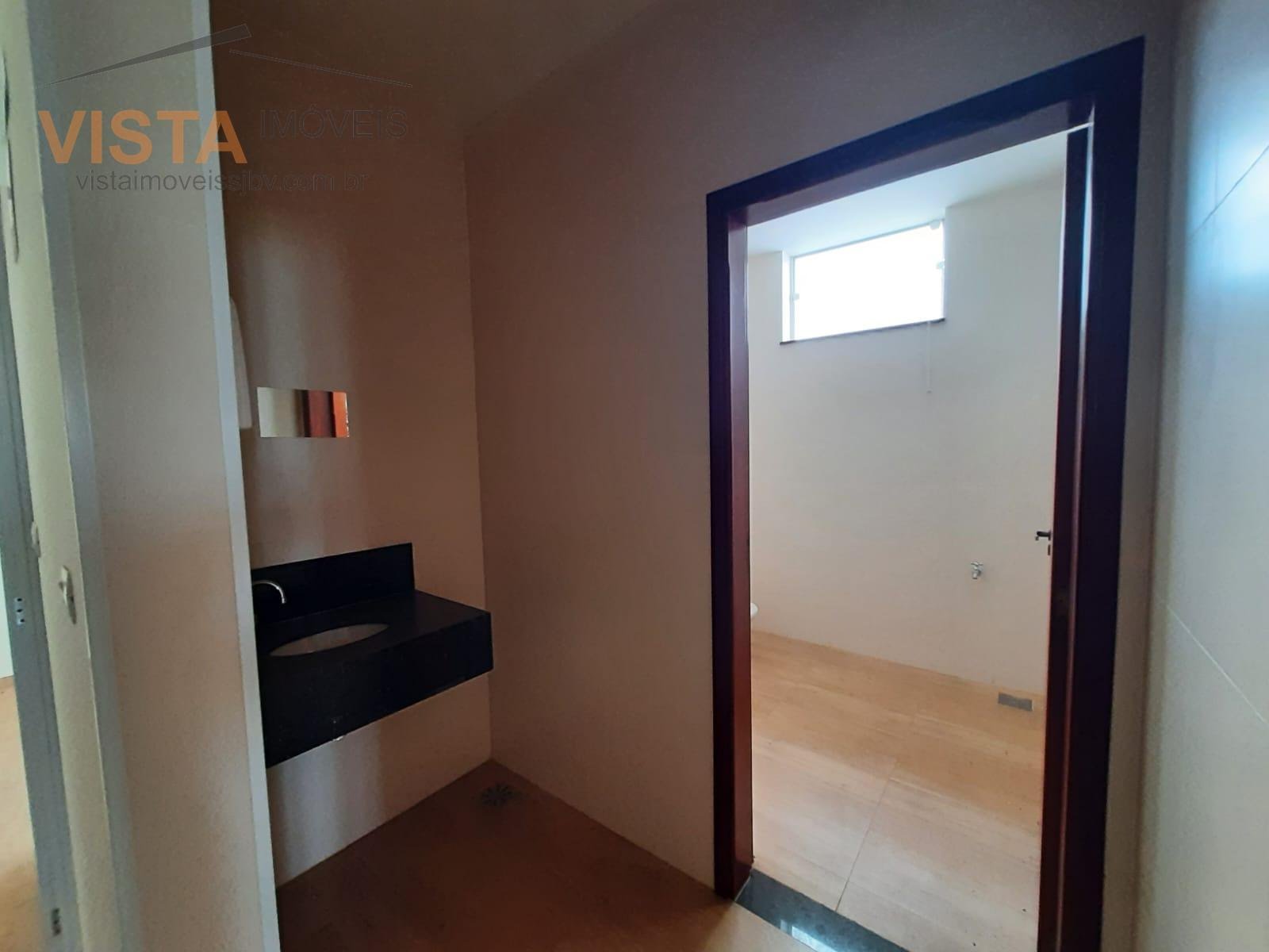 Comercial para alugar com 1 banheiro, 2 vagas e 247m² no Recanto do Bosque Terras de São José, São João da Boa Vista (SP) — foto 11 de 30
