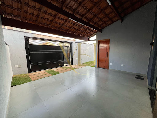 Casa à Venda no Parque Real, Pouso Alegre: 3 Quartos, Suíte