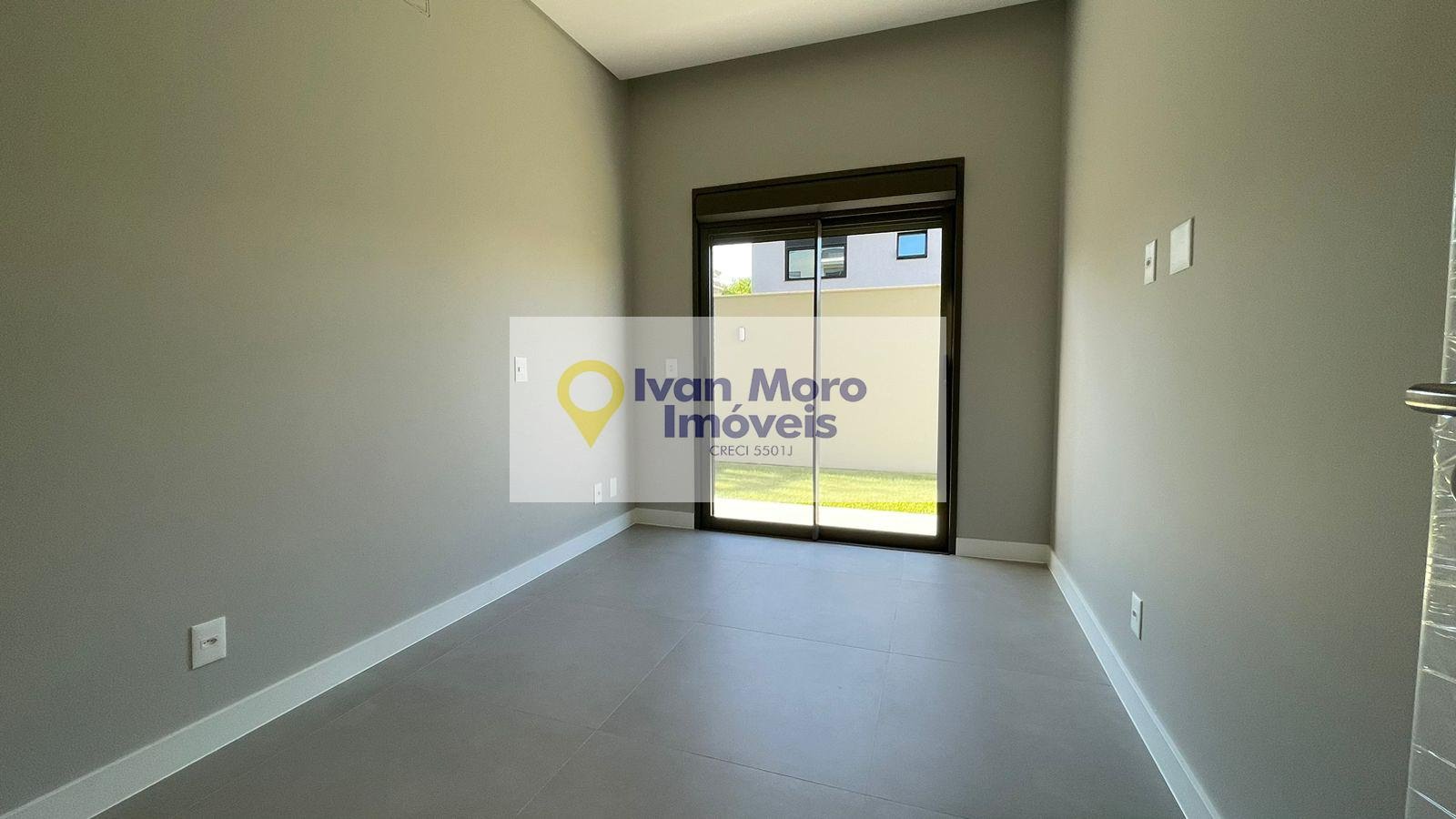 Apartamento à venda com 3 quartos, 1 suíte, 2 vagas e 97m² no Ingleses Norte, Florianópolis (SC) — foto 10 de 28