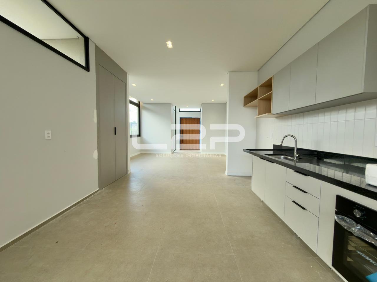 Casa à venda com 3 quartos, 3 suítes, 4 vagas e 203m² no Villagio Azzure, Itupeva (SP) — foto 9 de 30