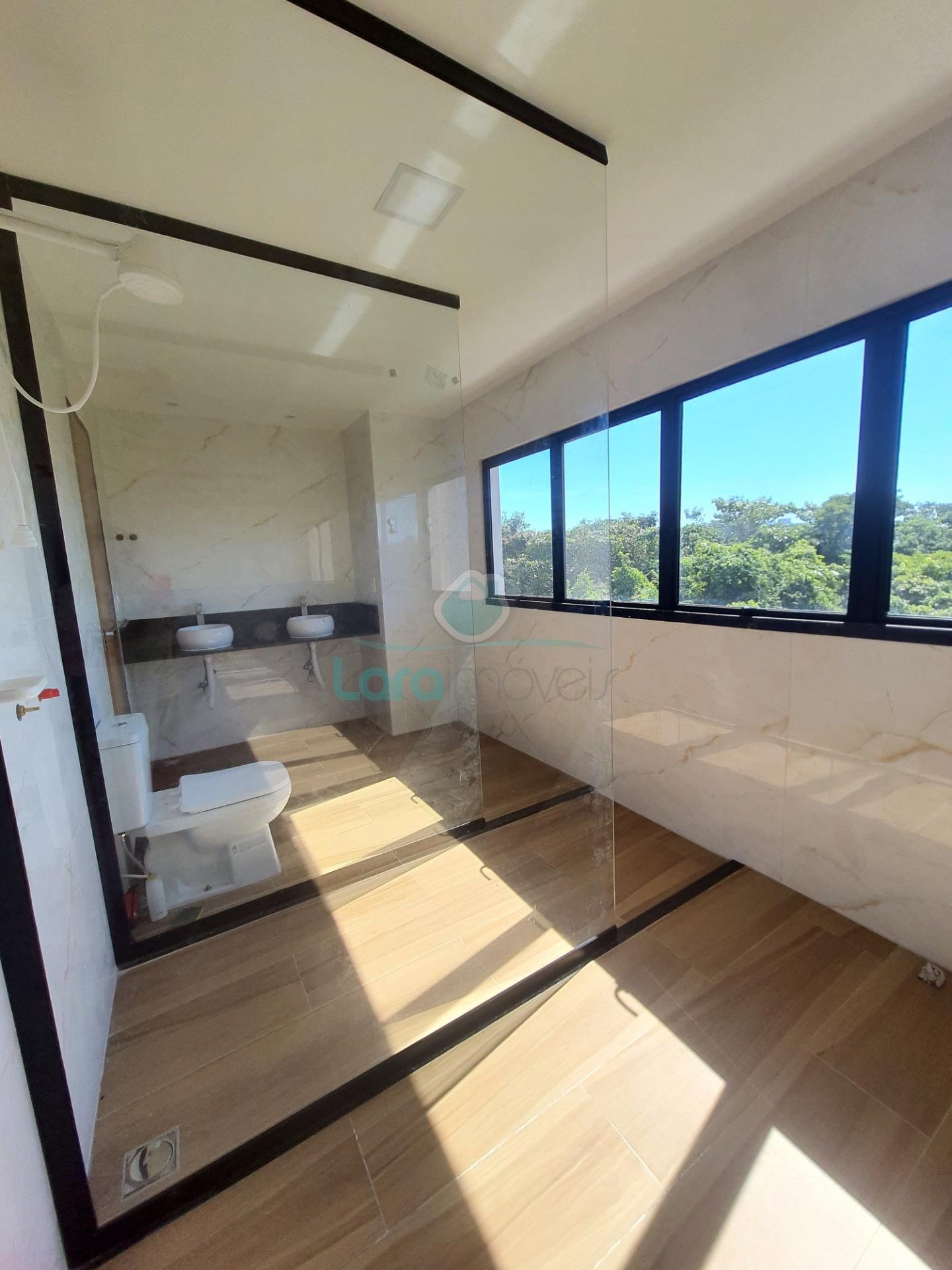 Casa à venda com 4 quartos, 4 suítes, 4 vagas e 340m² no Alphaville, Rio das Ostras (RJ) — foto 15 de 25