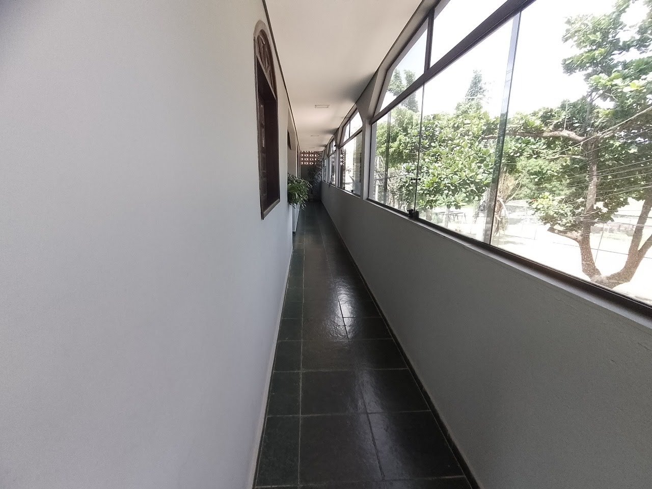 Casa à venda com 3 quartos, 1 suíte, 3 vagas e 300m² no Jaqueline, Belo Horizonte (MG) — foto 20 de 22