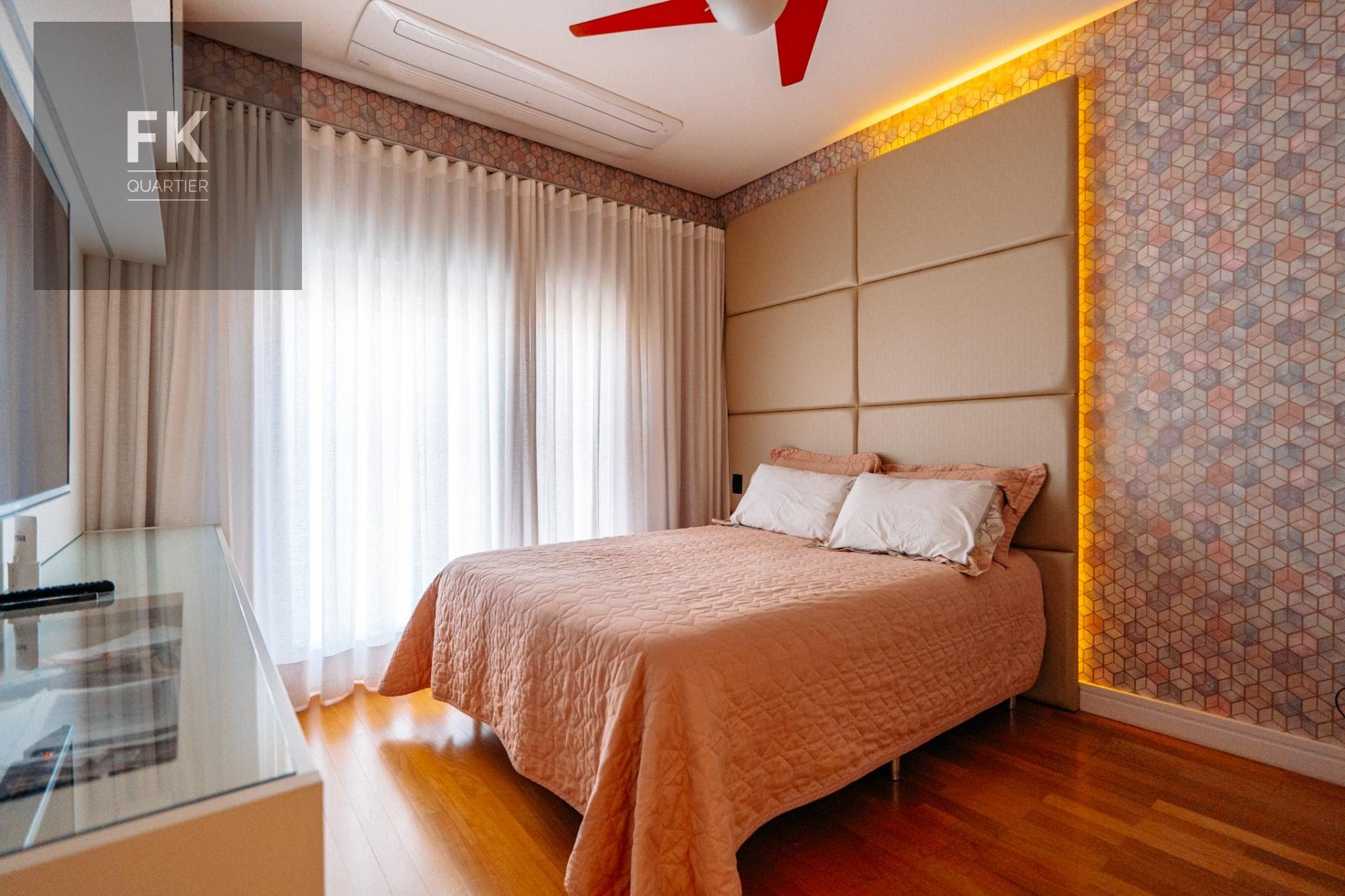 Casa à venda com 4 quartos, 4 suítes, 4 vagas e 420m² no Tamboré, Santana de Parnaíba (SP) — foto 20 de 26