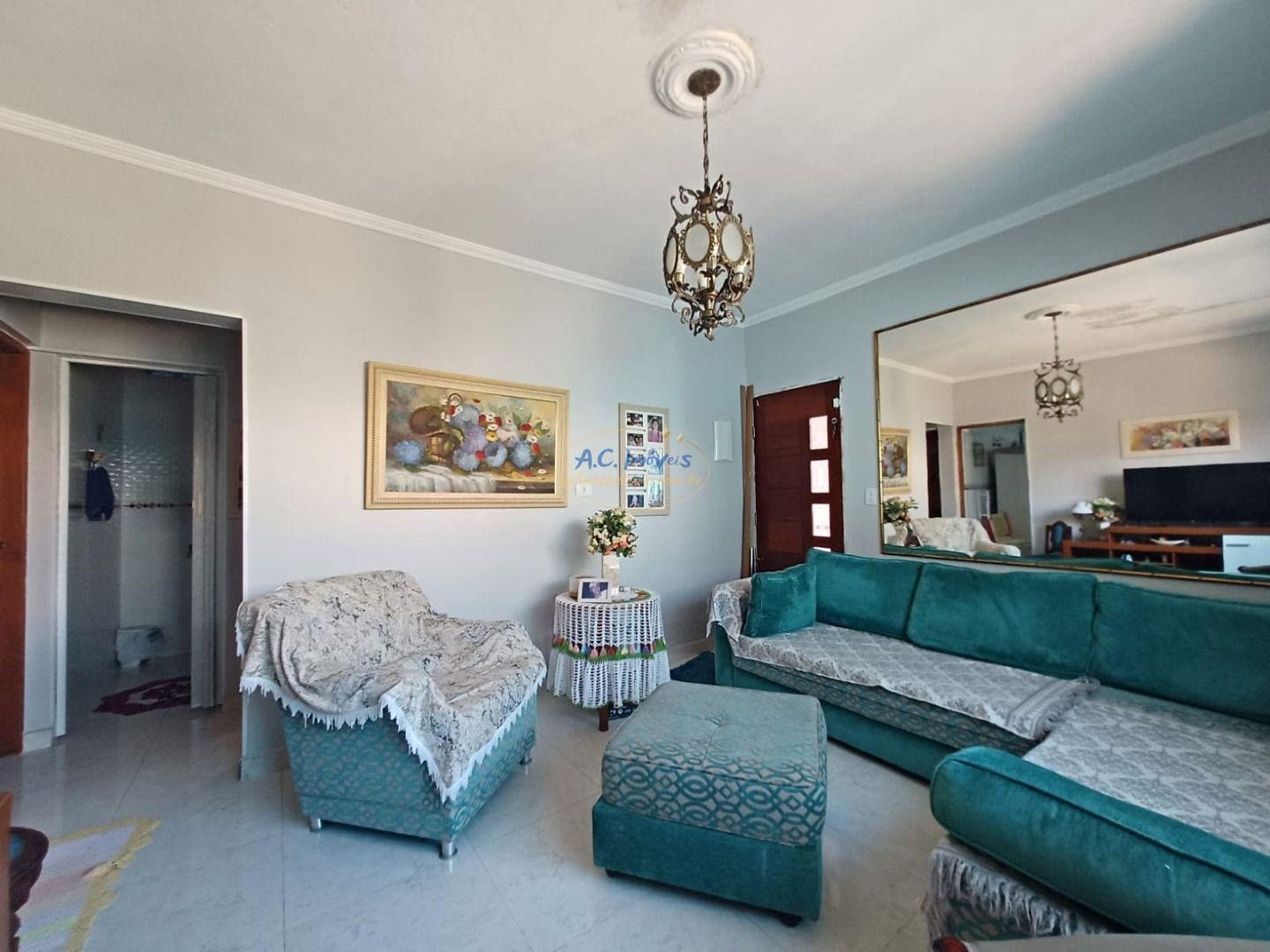Casa à venda com 3 quartos, 2 suítes, 2 vagas e 174m² no Vila Tupi, Praia Grande (SP) — foto 4 de 30