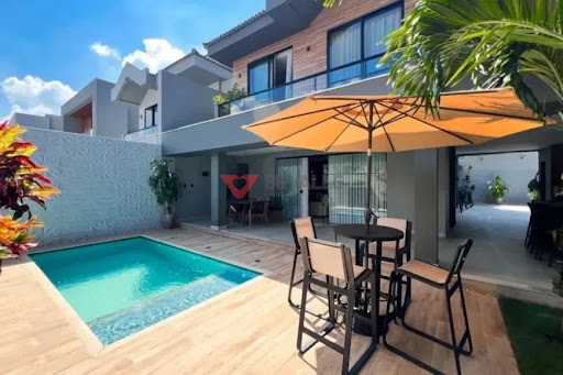 Casa à venda no Recreio dos Bandeirantes: 300m², 4 suítes