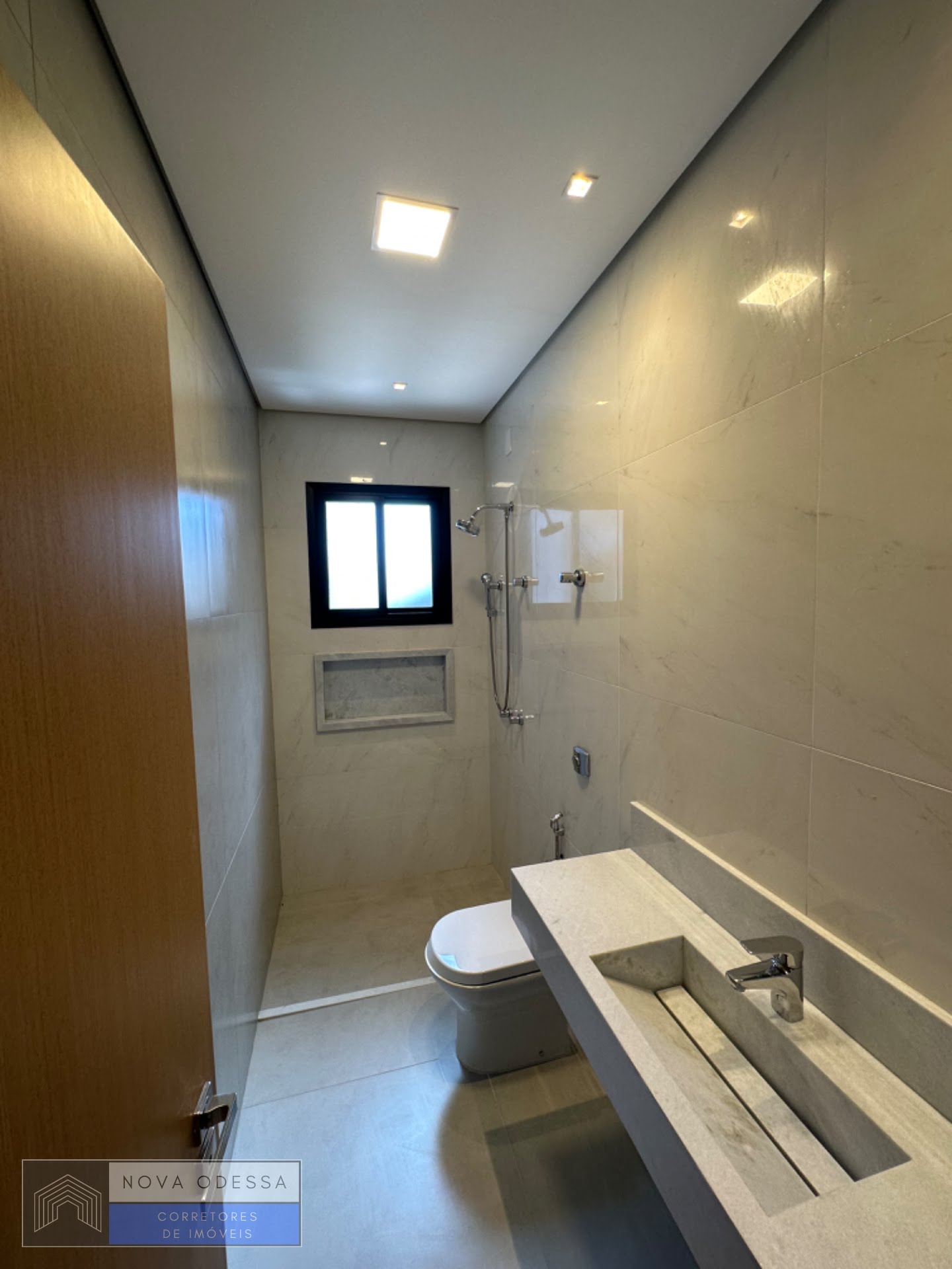 Casa à venda com 3 quartos, 1 suíte, 5 vagas e 185m² no Engenho Velho II, Nova Odessa (SP) — foto 12 de 22