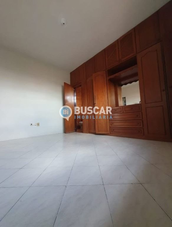 Casa à venda com 3 quartos, 2 suítes, 2 vagas e 300m² no Jardim Acácia, Feira de Santana (BA) — foto 17 de 19