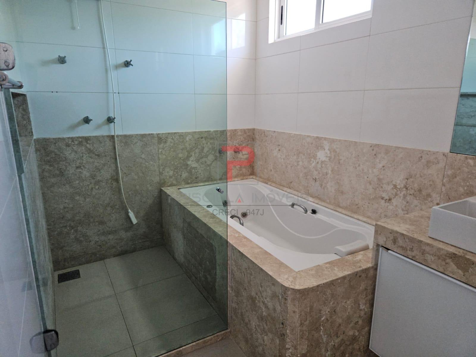 Casa à venda com 4 quartos, 4 suítes, 3 vagas e 331m² no Intermares, Cabedelo (PB) — foto 16 de 19