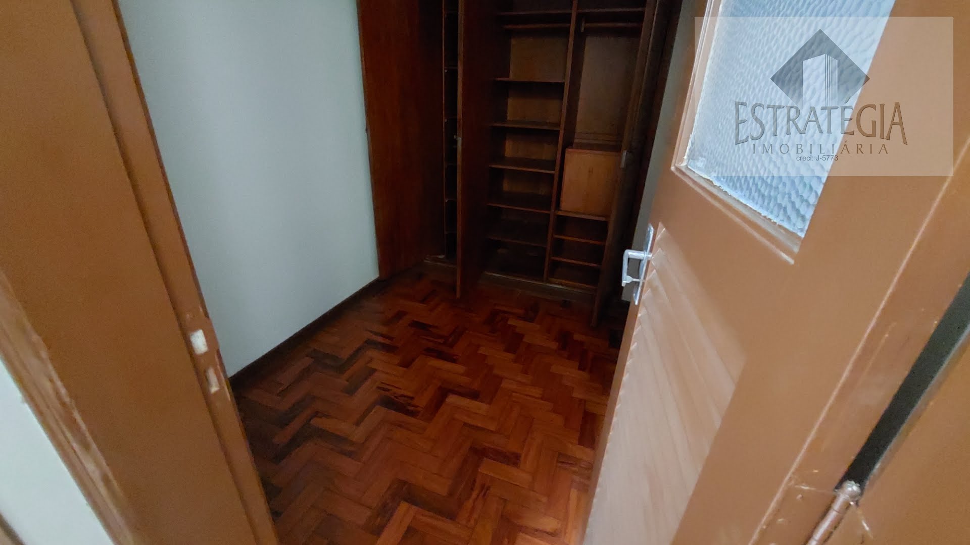 Apartamento à venda com 2 quartos, 1 banheiro e 73m² no Centro, Petrópolis (RJ) — foto 9 de 11