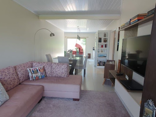 Casa nas Laranjeiras  -  Osório
