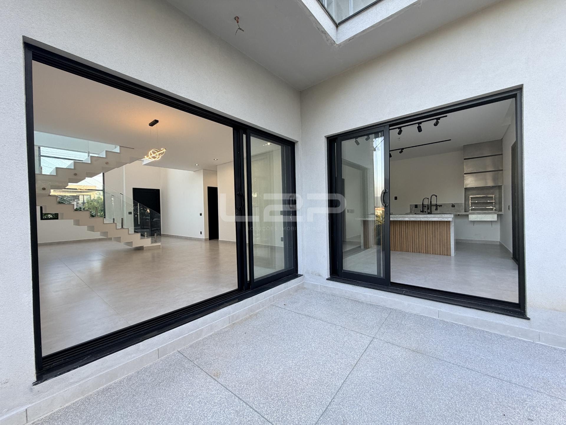 Casa à venda com 4 quartos, 3 suítes, 4 vagas e 384m² no Jacaré, Cabreúva (SP) — foto 18 de 30
