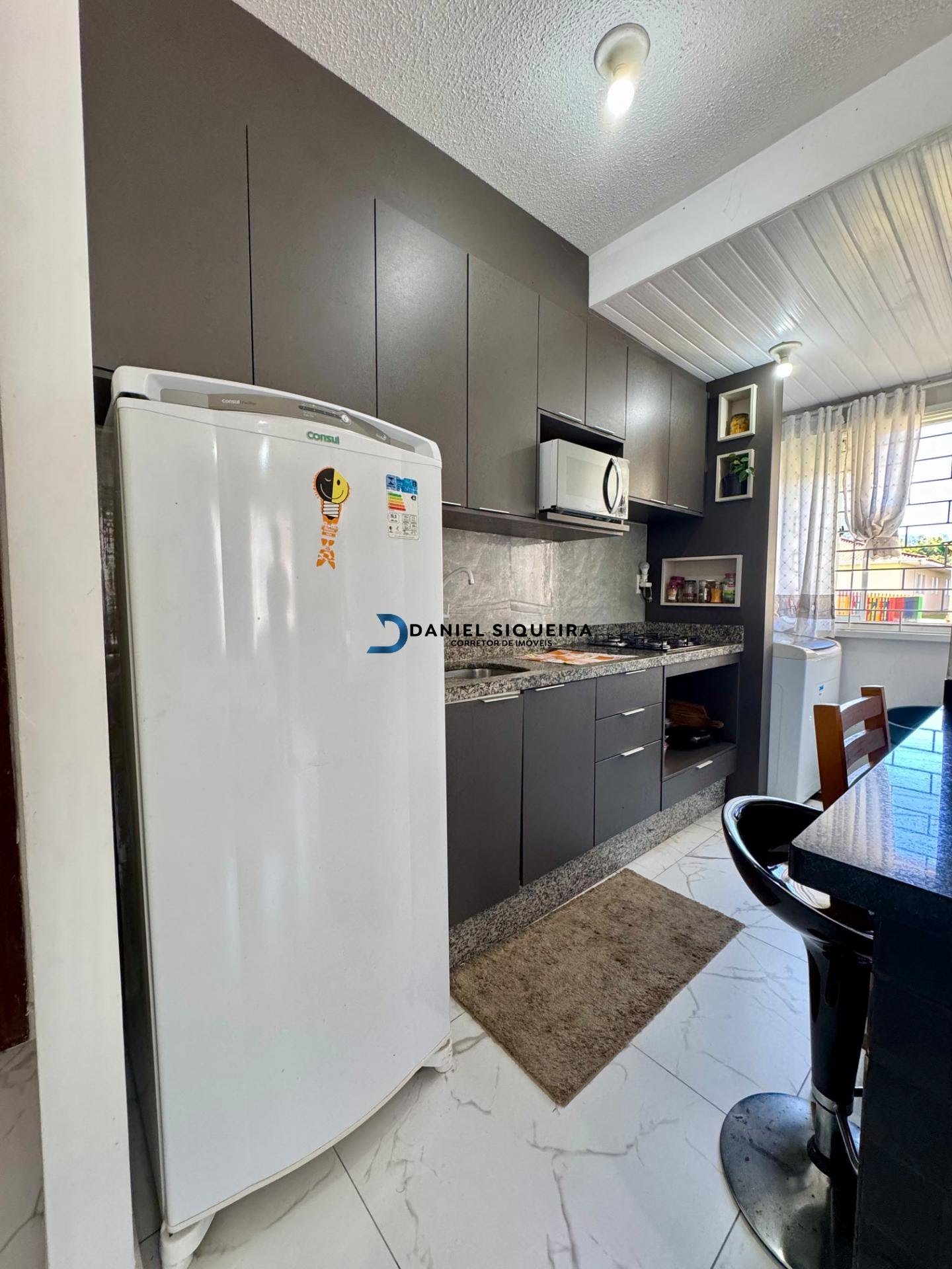Apartamento à venda com 2 quartos, 1 banheiro, 1 vaga e 45m² no Fundos, Biguaçu (SC) — foto 2 de 17