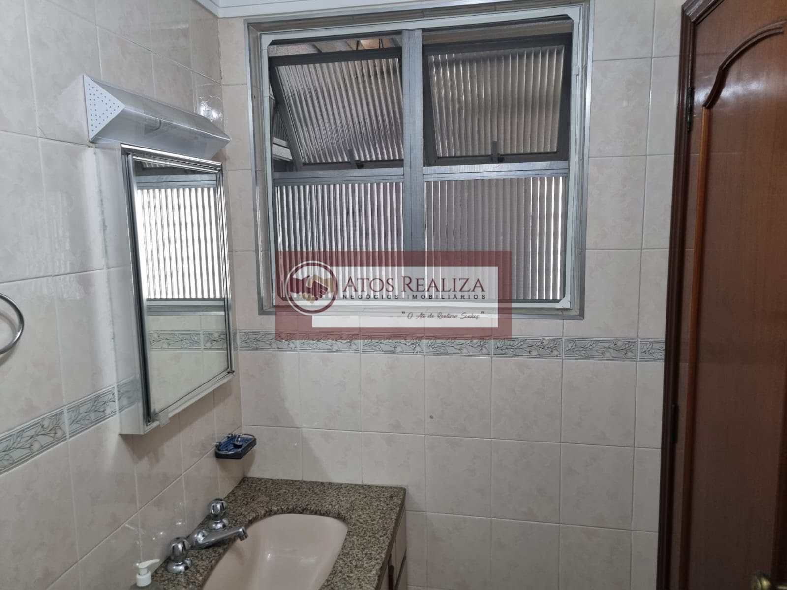 Casa à venda com 5 quartos, 1 suíte, 4 vagas e 172m² no Santo Amaro, São Paulo (SP) — foto 22 de 26