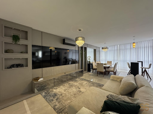 Spazio Bianco | RV | Centro | Balneário Camboriú/SC