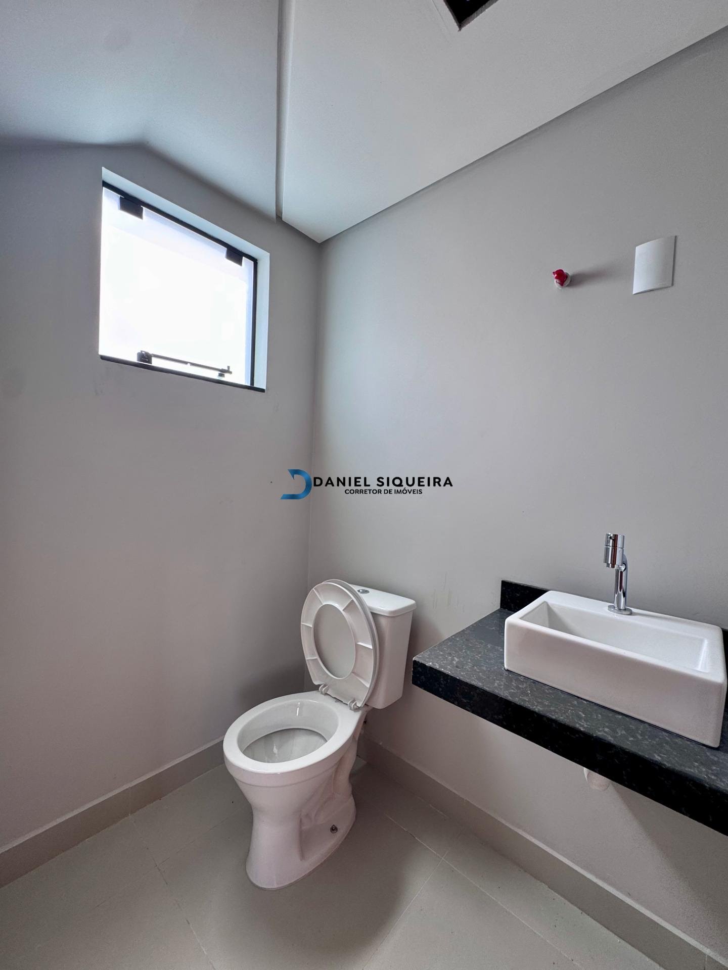 Casa à venda com 2 quartos, 1 banheiro, 1 vaga e 77m² no Barra do Aririu, Palhoça (SC) — foto 8 de 15