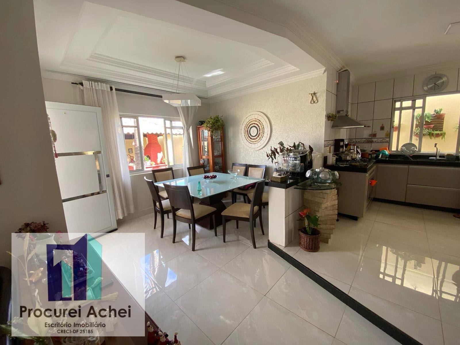 Casa à venda com 3 quartos, 2 suítes, 4 vagas e 926m² no Setor Habitacional Vicente Pires, Brasília (DF) — foto 7 de 27