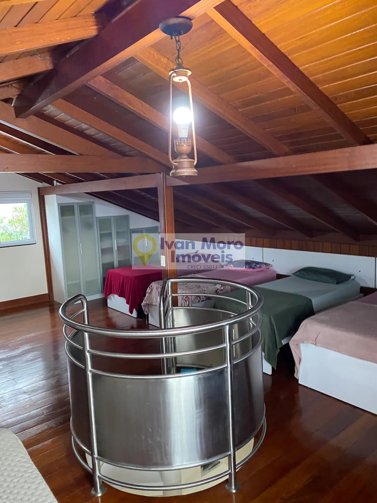 Casa para alugar com 4 quartos, 3 suítes, 3 vagas e 350m² no Daniela, Florianópolis (SC) — foto 25 de 30