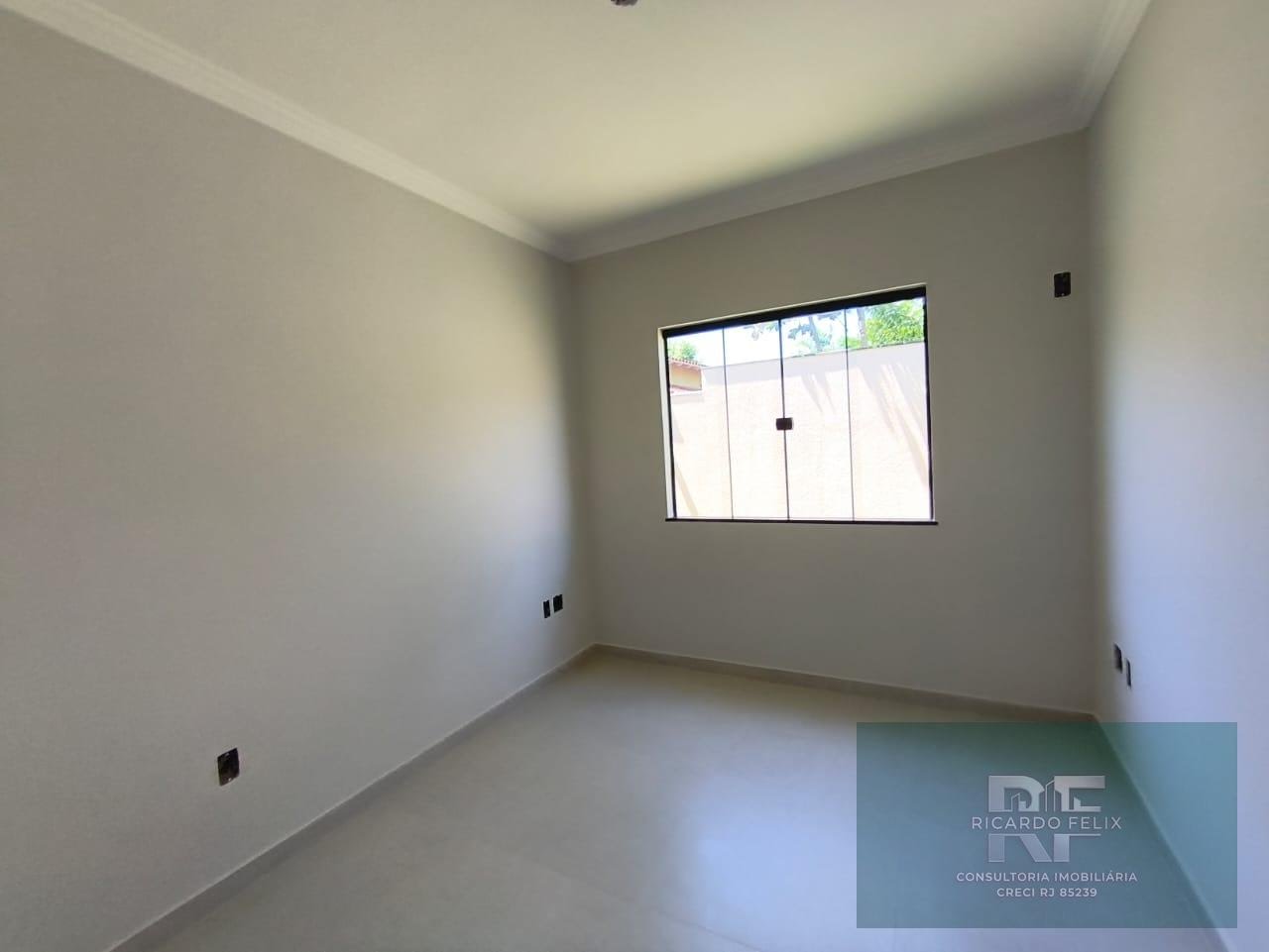 Casa à venda com 3 quartos, 1 suíte, 2 vagas e 200m² no Enseada das Gaivotas, Rio das Ostras (RJ) — foto 18 de 21