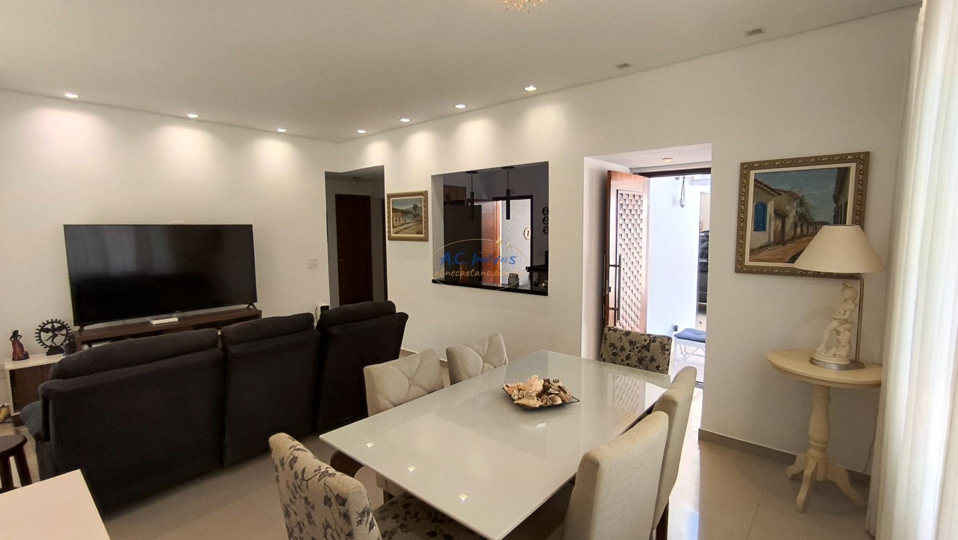 Casa à venda com 3 quartos, 2 suítes, 7 vagas e 227m² no Balneario Flórida, Praia Grande (SP) — foto 15 de 30