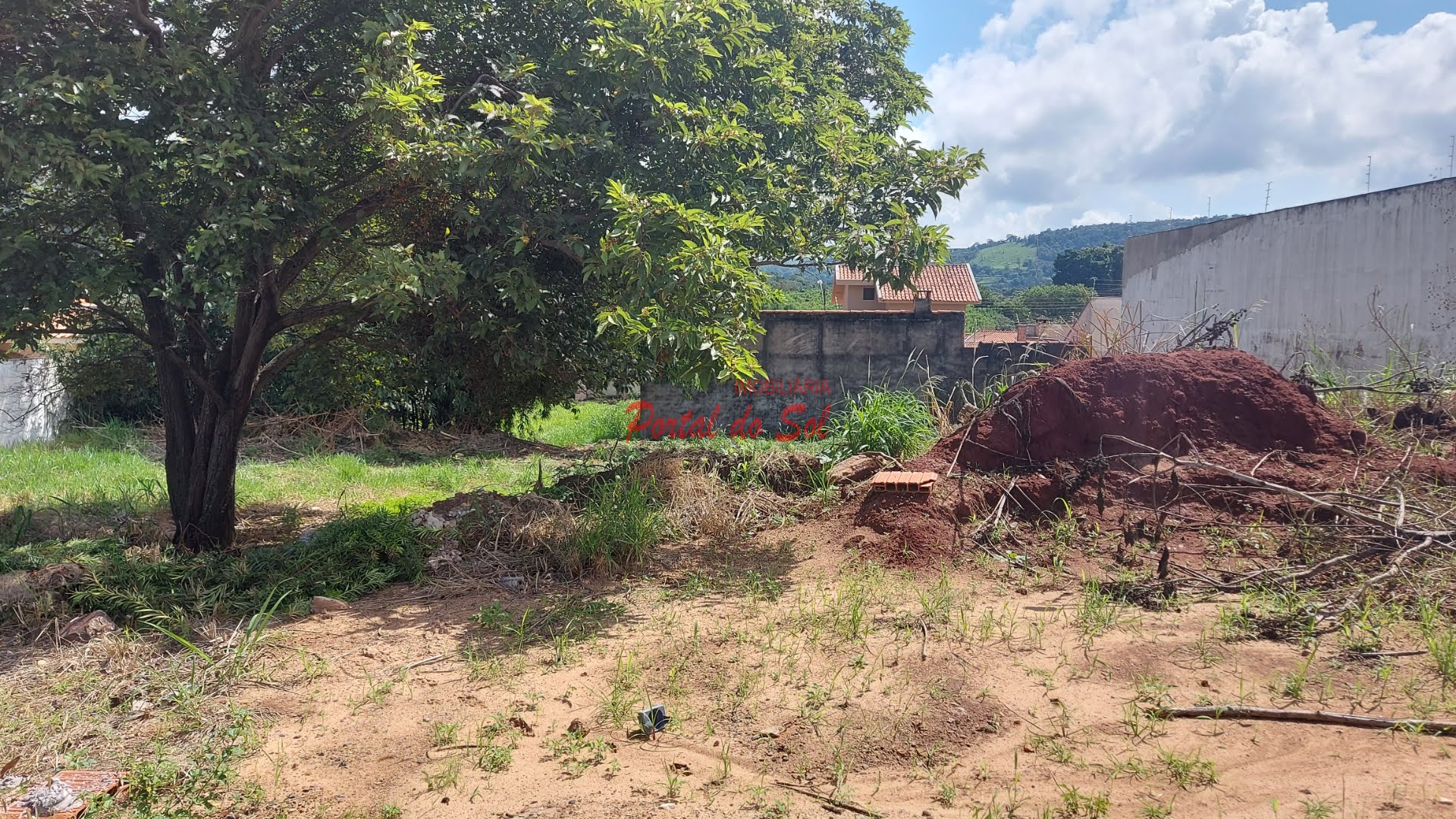 Terreno à venda com 428m² de terreno no Jardim Santa Crescência, Santo Antônio da Platina (PR) — foto 2 de 3
