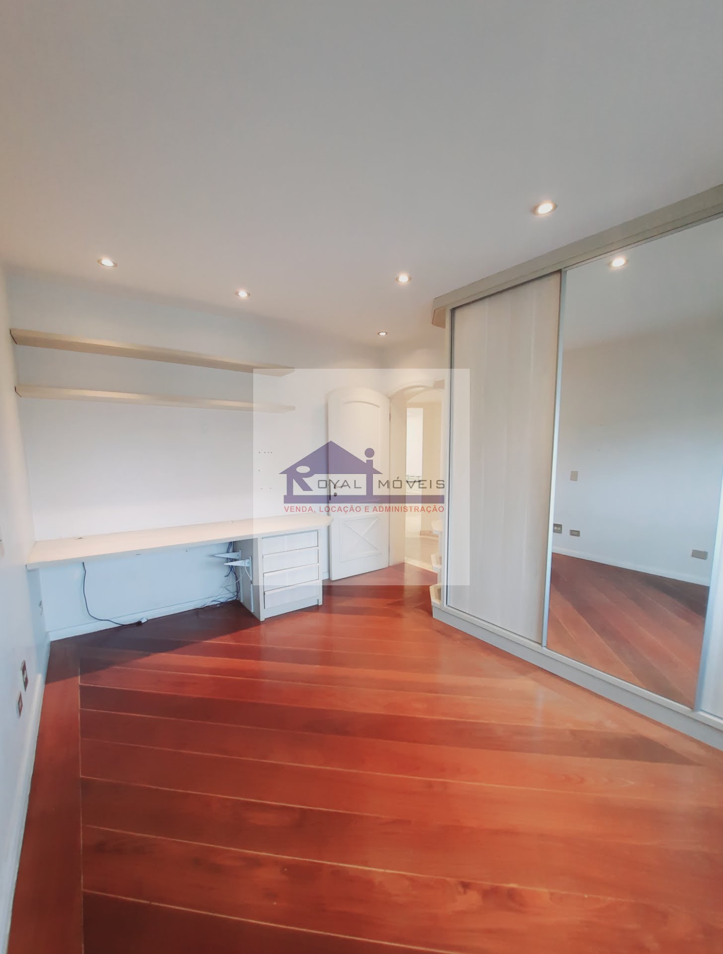 Apartamento à venda com 4 quartos, 2 suítes, 4 vagas e 270m² no Vila Mariana, São Paulo (SP) — foto 18 de 30