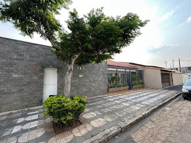 Casa Térrea a venda com três Dormitórios - Vila industrial, Mogi das cruzes
