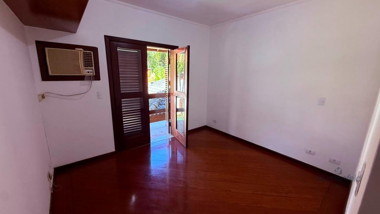 Casa para alugar com 3 quartos, 2 suítes, 3 vagas e 200m² no Condomínio Arujazinho IV, Arujá (SP) — foto 19 de 30