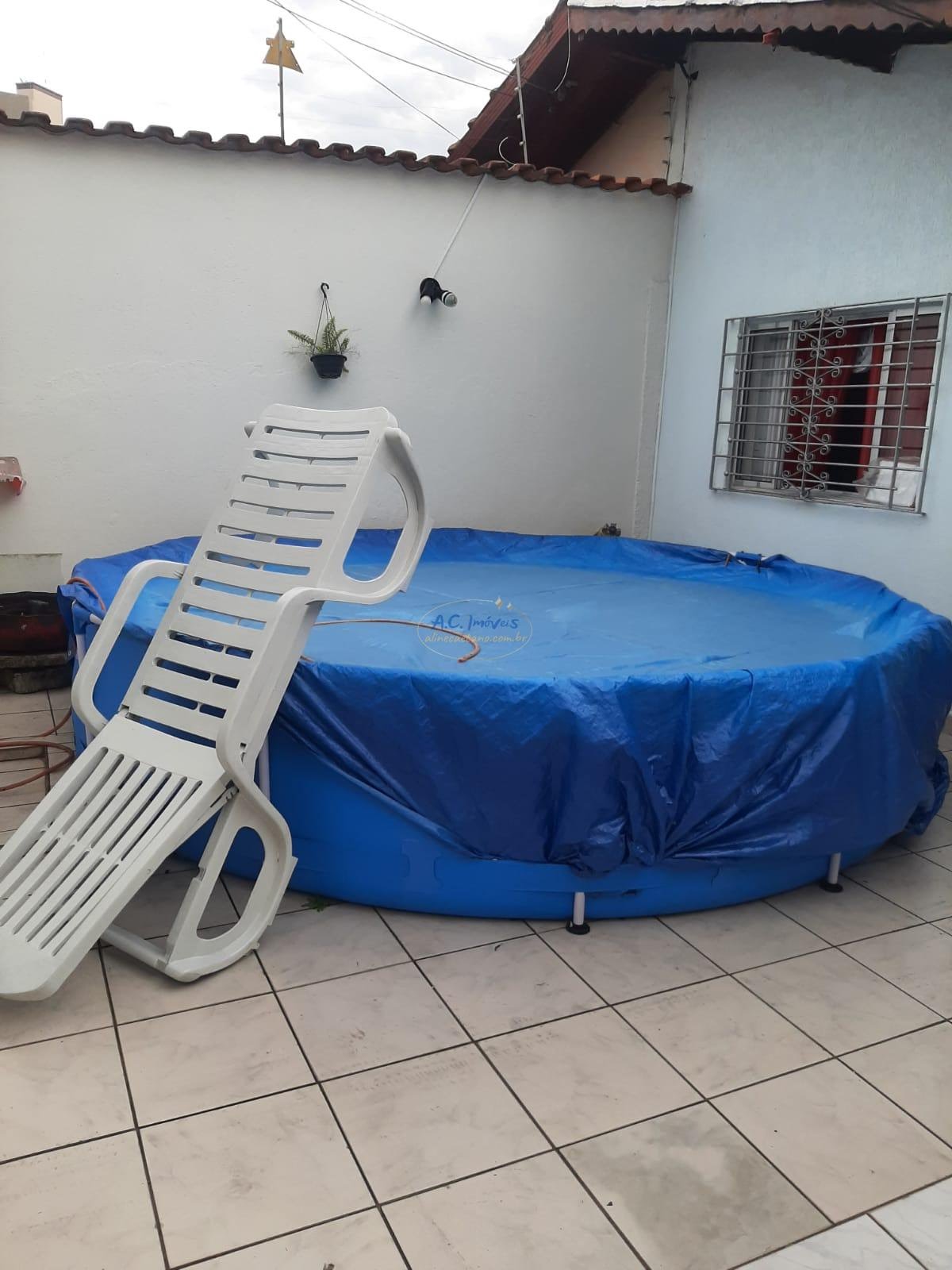 Casa à venda com 3 quartos, 2 suítes, 4 vagas e 140m² no Vila Tupi, Praia Grande (SP) — foto 4 de 12