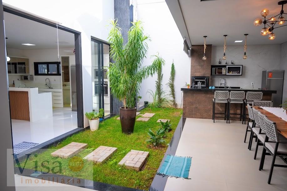 Casa à venda com 4 quartos, 4 suítes e 5 vagas no Centro, Paracatu (MG) — foto 16 de 30