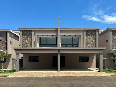 Casa de Condomínio em Cidade Bela  -  Nova Mutum