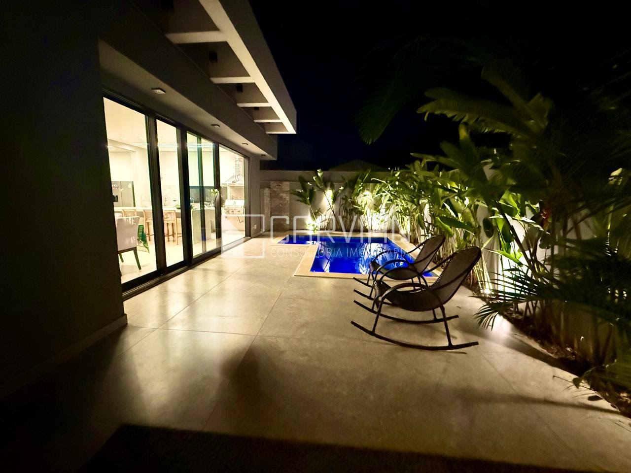 Casa à venda com 3 quartos, 4 banheiros, 4 vagas e 203m² no Alto do Castelo, Ribeirão Preto — foto principal