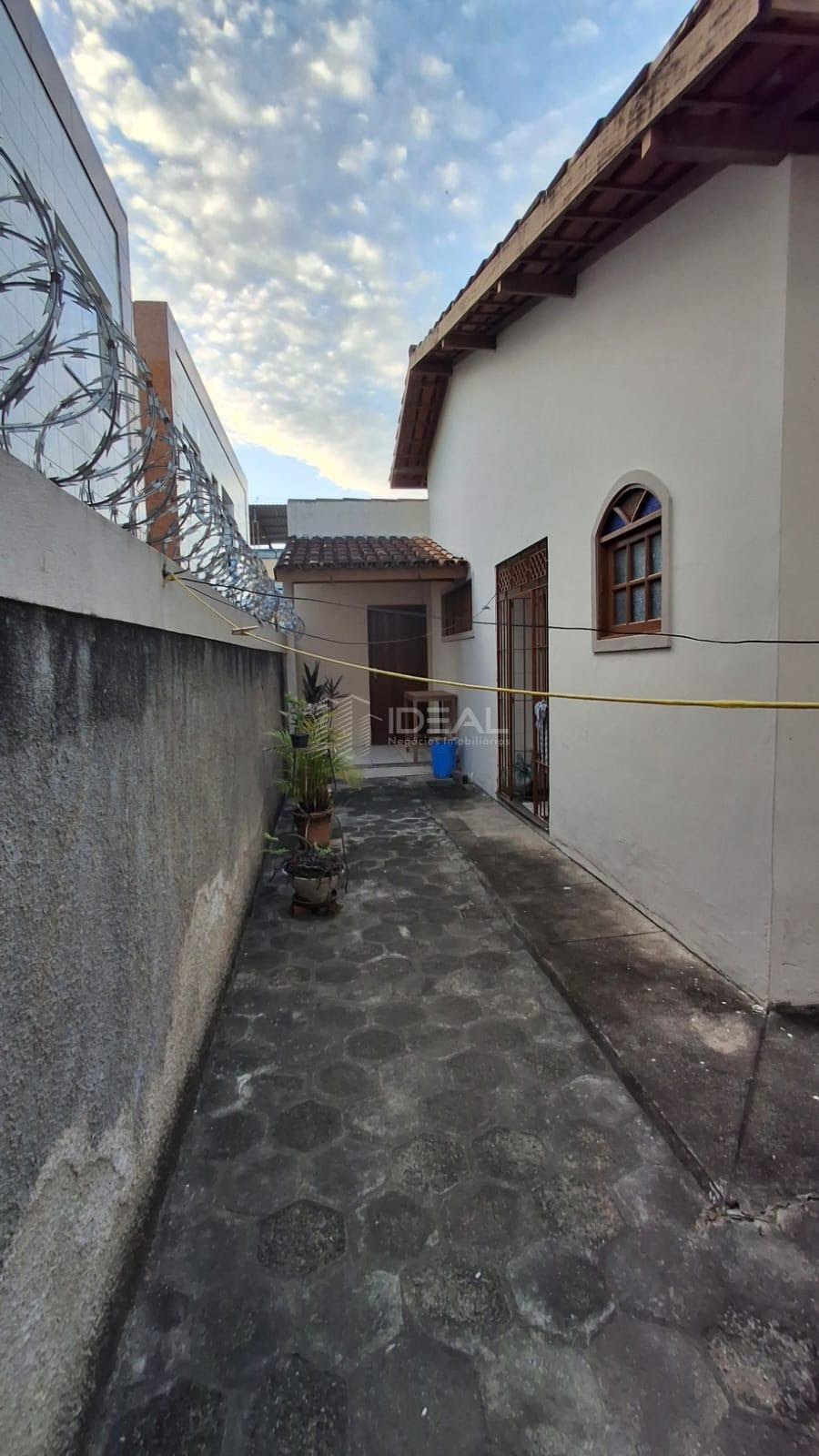 Casa à venda com 2 quartos, 2 banheiros, 3 vagas e 250m² no Parque José do Patrocínio, Campos dos Goytacazes (RJ) — foto 26 de 30