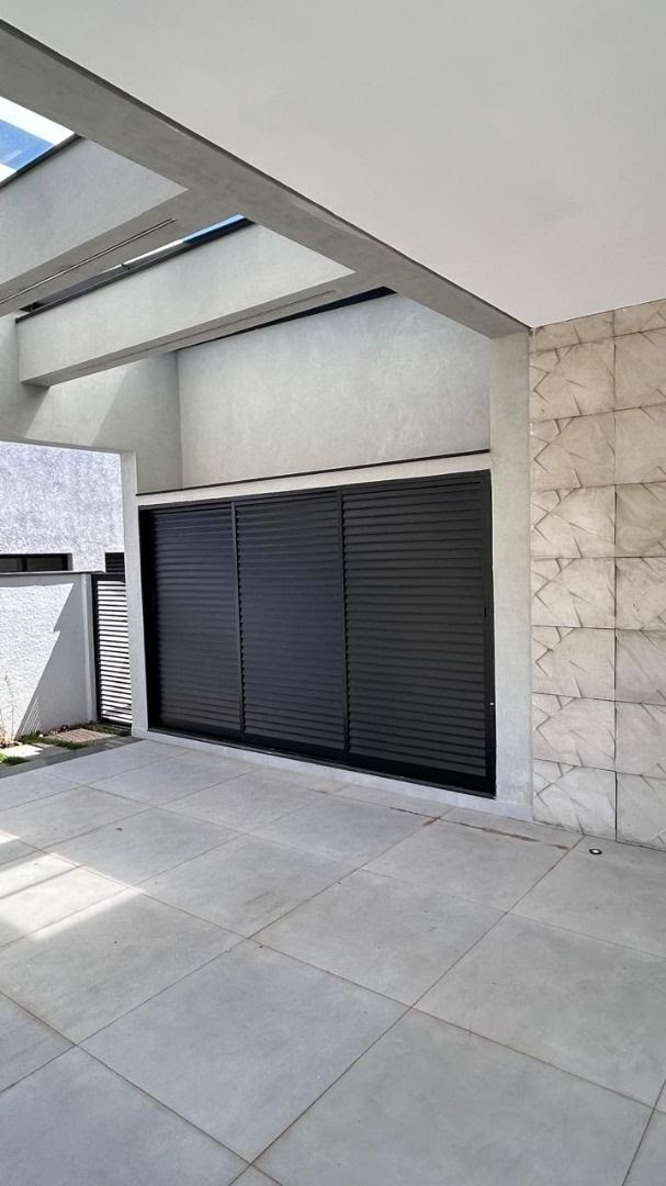 Casa à venda com 3 quartos, 3 suítes, 4 vagas e 285m² no Alphaville Nova Esplanada 3, Votorantim (SP) — foto 2 de 30