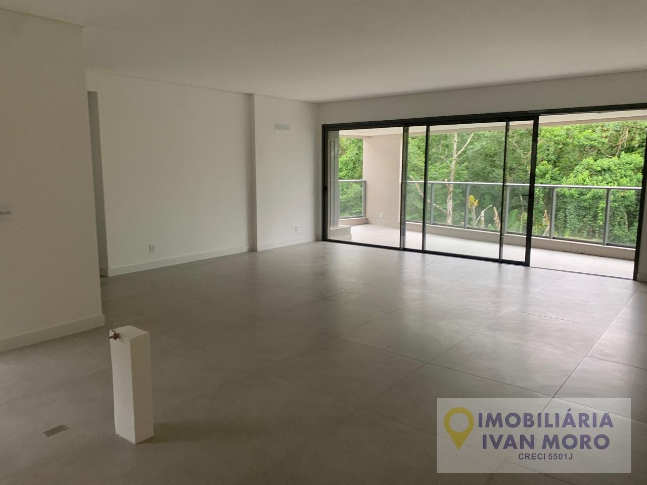 Apartamento à venda com 3 quartos, 3 suítes, 3 vagas e 165m² no Cacupé, Florianópolis (SC) — foto 17 de 30