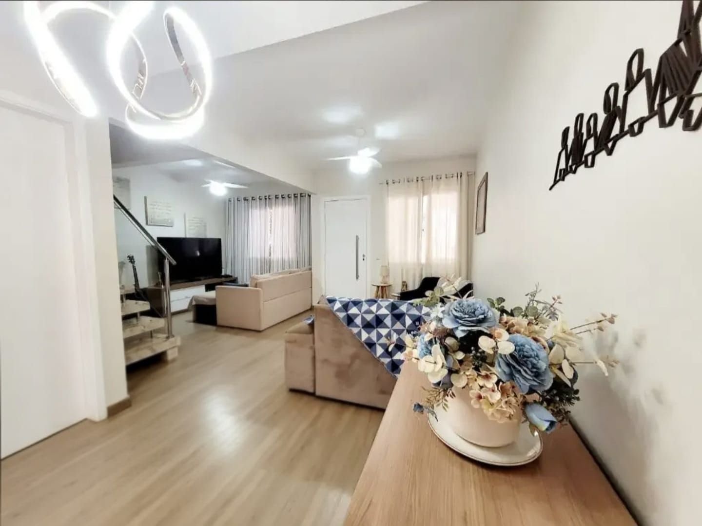 Casa à venda com 4 quartos, 1 suíte, 4 vagas e 162m² no Bonfim Paulista, Ribeirão Preto (SP) — foto 5 de 23